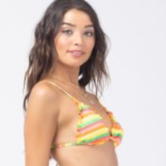 L*Space Maggie Bikini Top in Under the Sun, Triangle Style Fit, Size: Medium - Picture 3 of 13